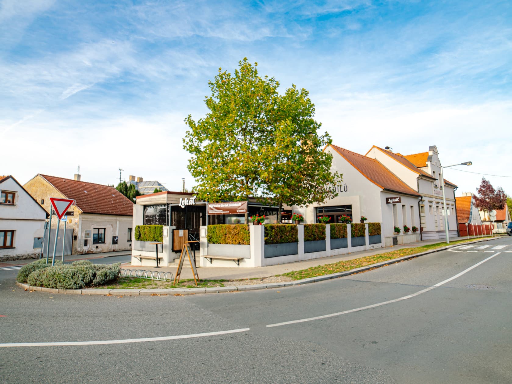Lokál U Zavadilů