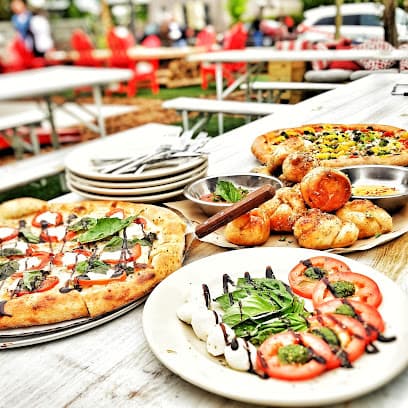 PARLOUR Pizza + Pints