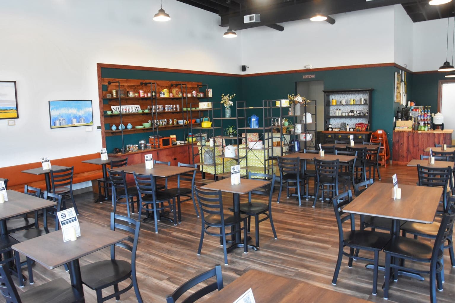 Potter's Shoppe and Eatery