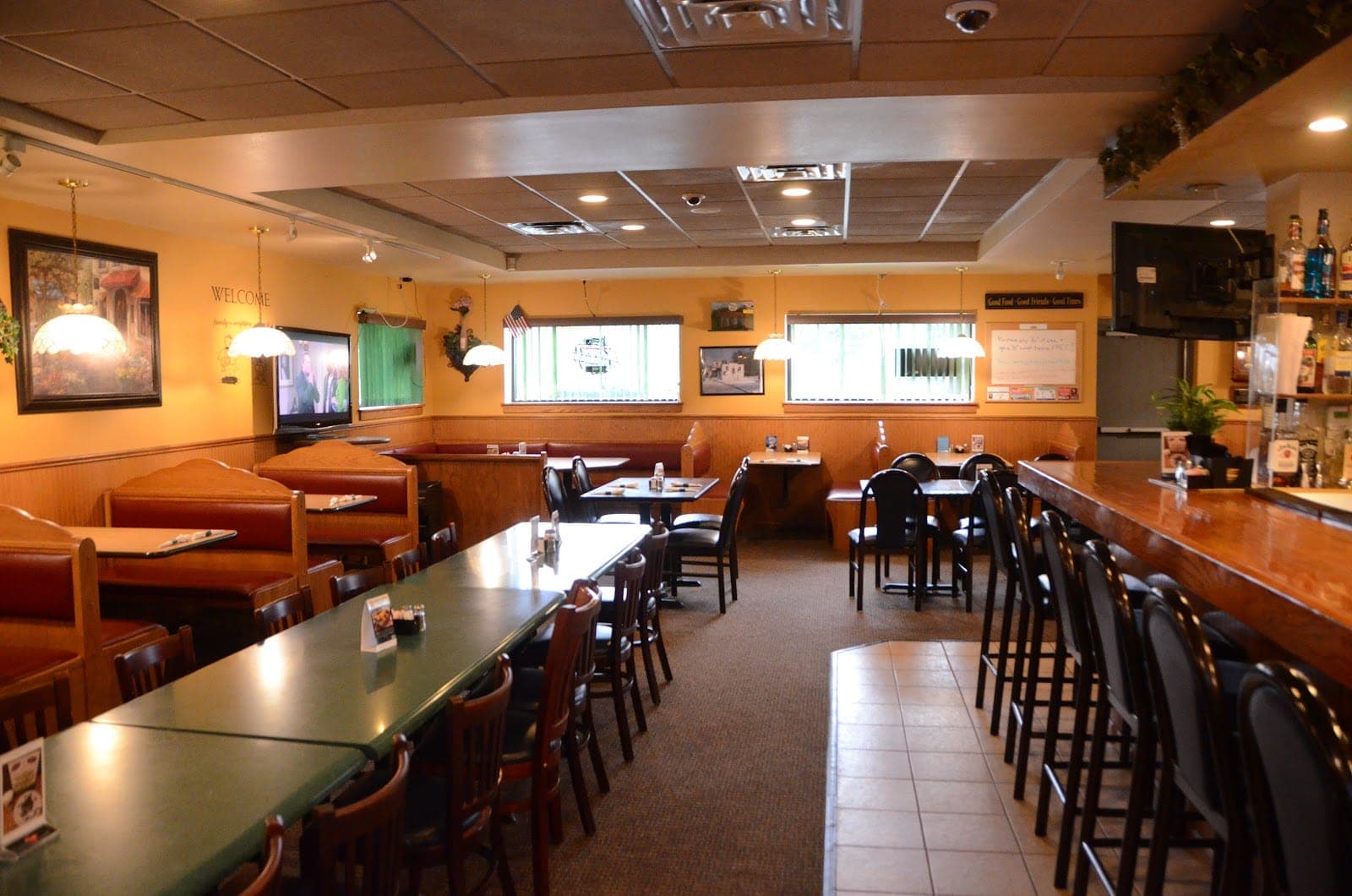 Mama Nick's Pizzeria