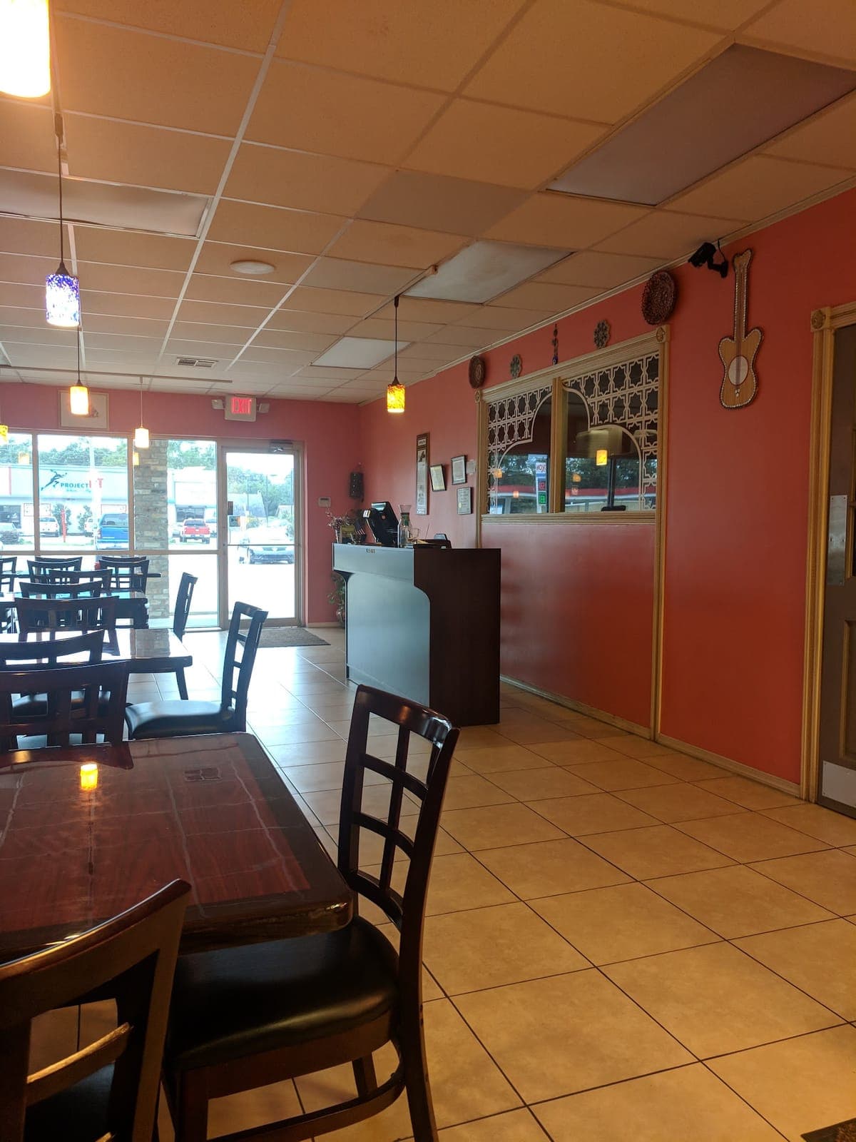 Raja's Curry Kitchen and Grill