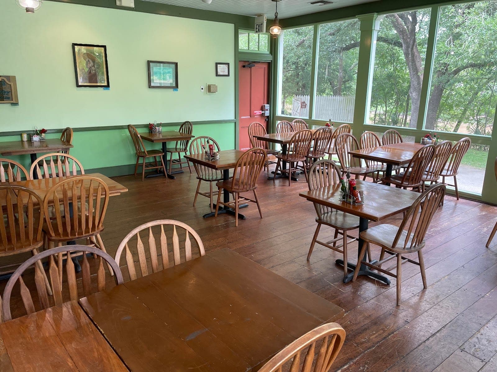 Vermilionville Restaurant - La Cuisine de Maman