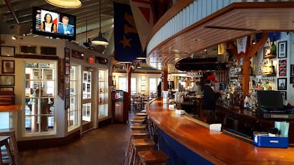Boatyard Bar & Grill