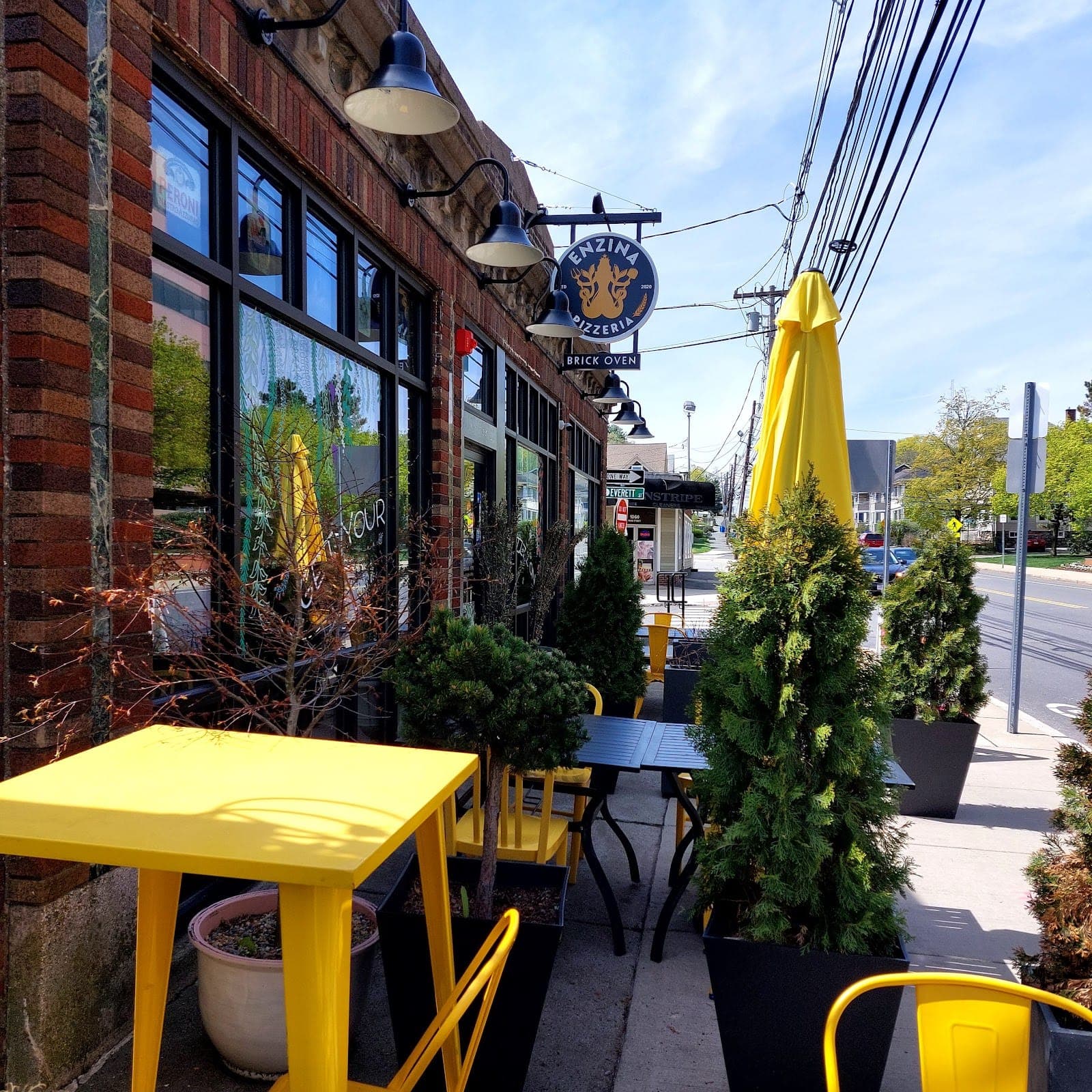 Enzina Pizzeria