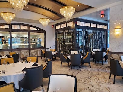 Eddie Merlot's