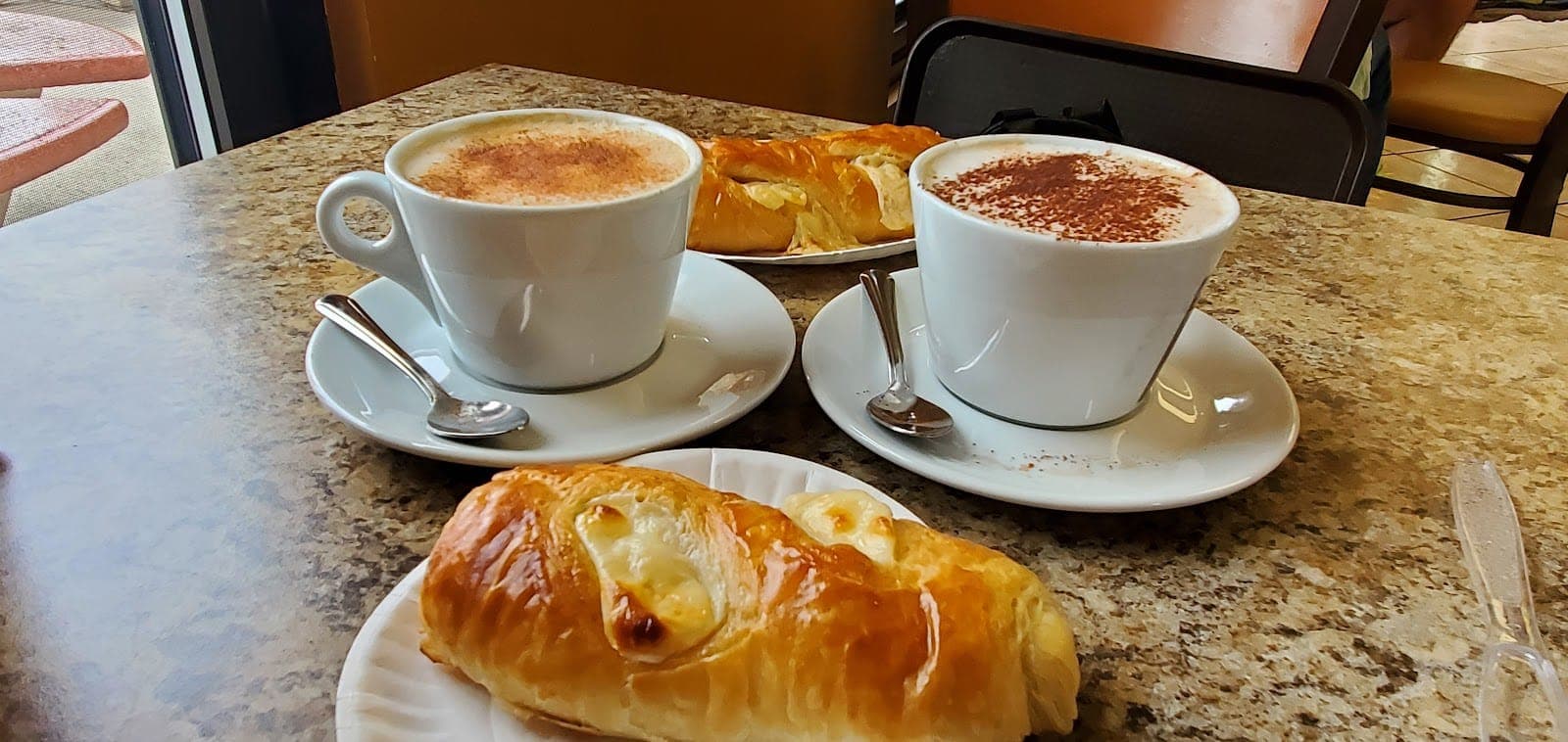 Giovanni's Italian Pastries
