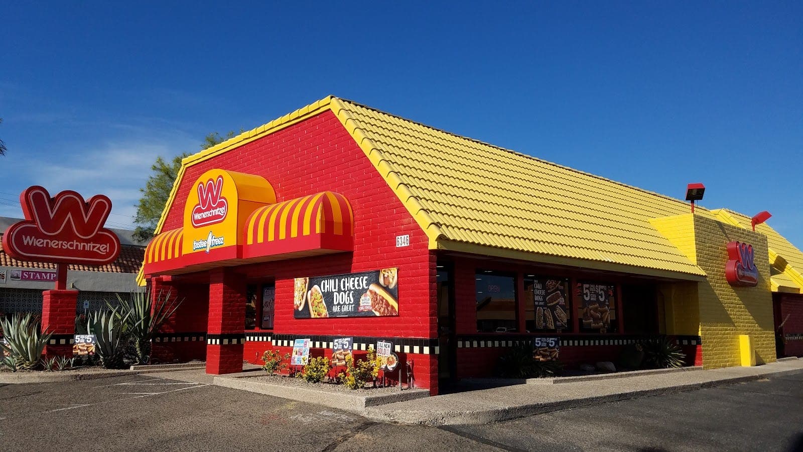 Wienerschnitzel