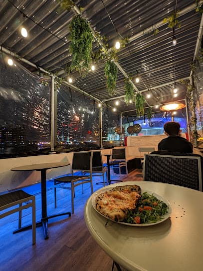 Heroica Lounge