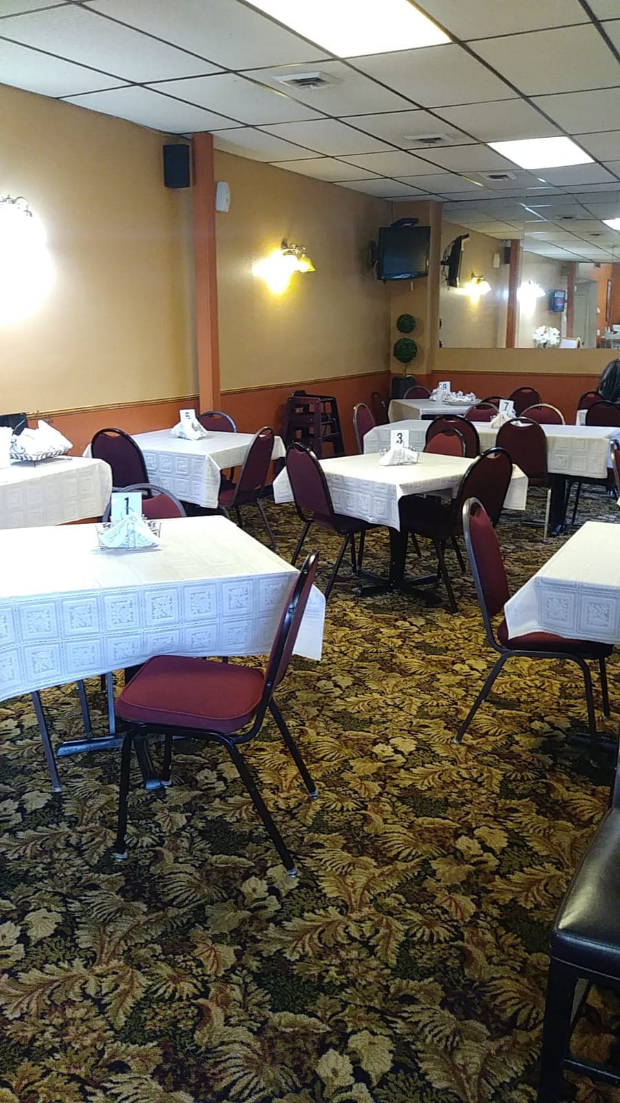Milah's Royal Bistro
