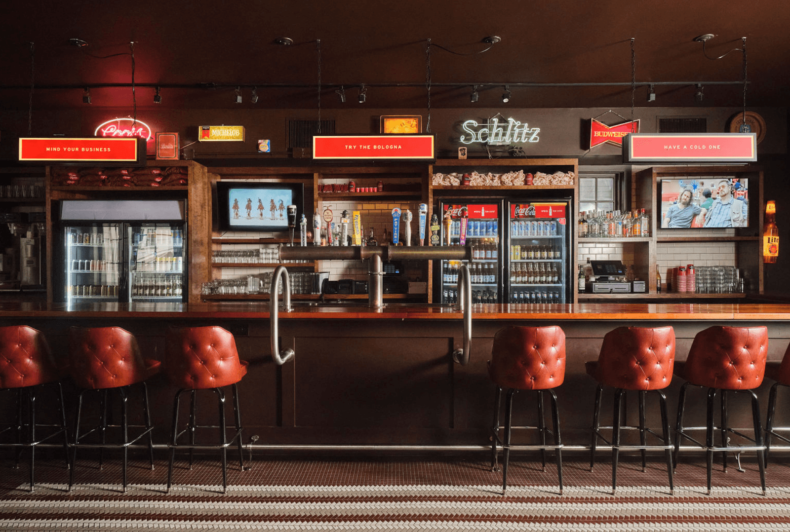 Rowan's Bar