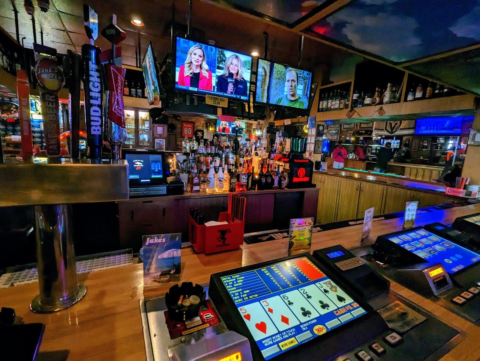 Jake's Bar