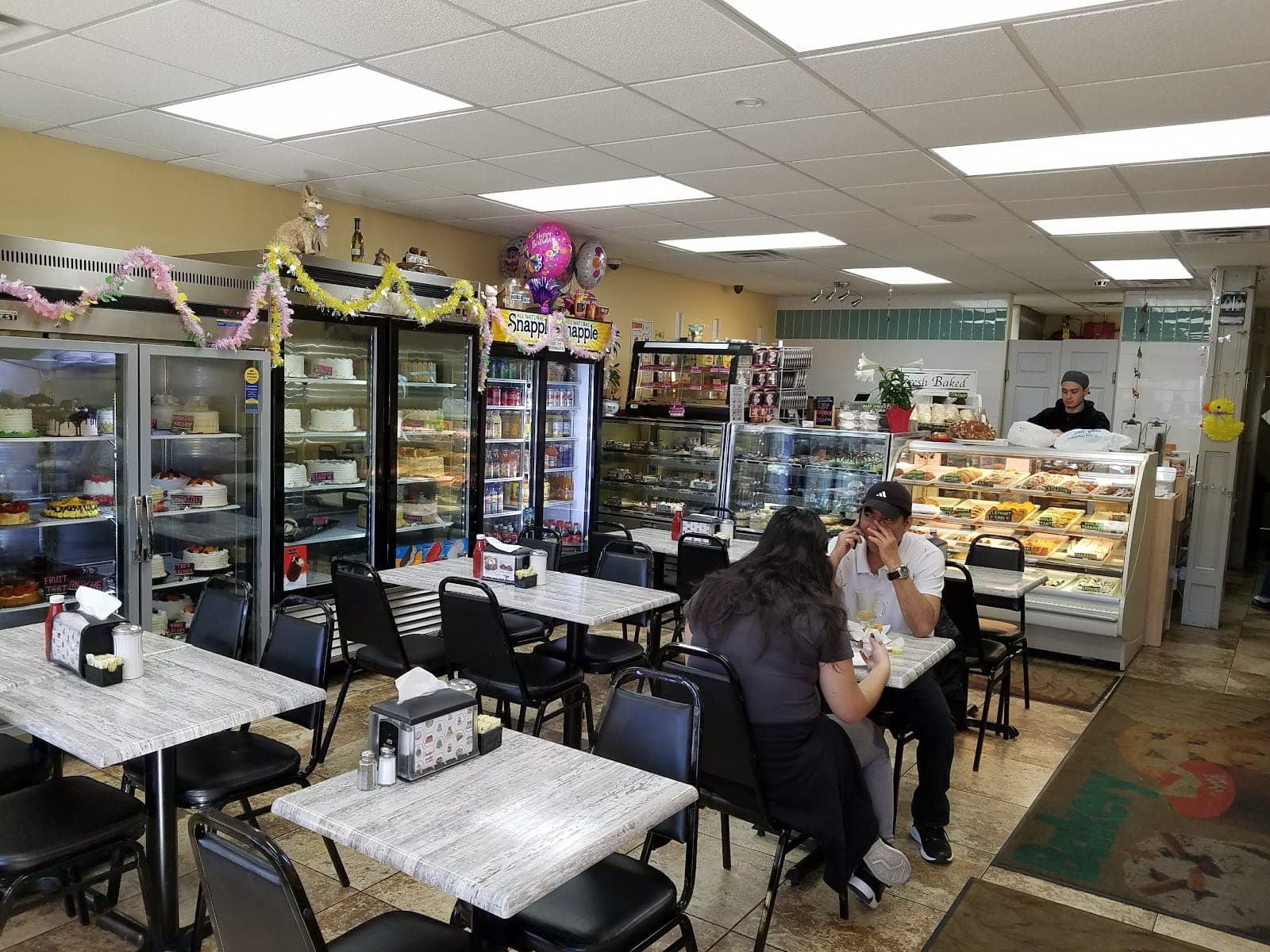 Doming's Bakery & Restaurant