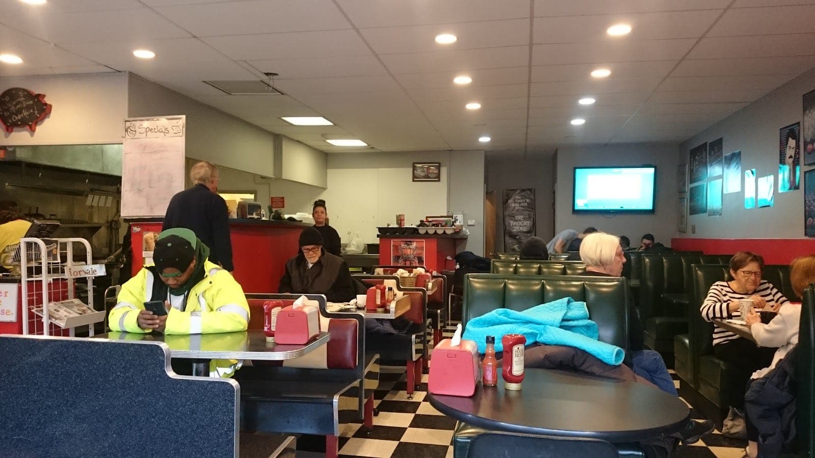 Mom's Diner