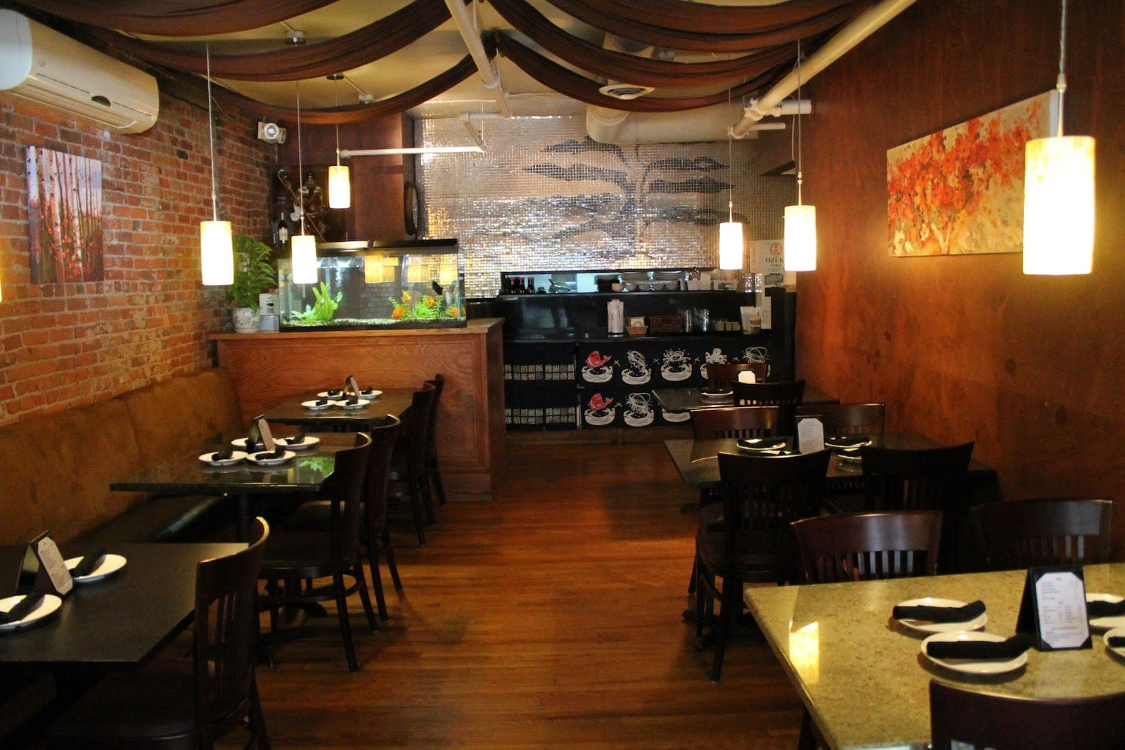 Sakana-Ya Sushi Bar