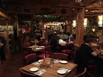 The Village Lanterne