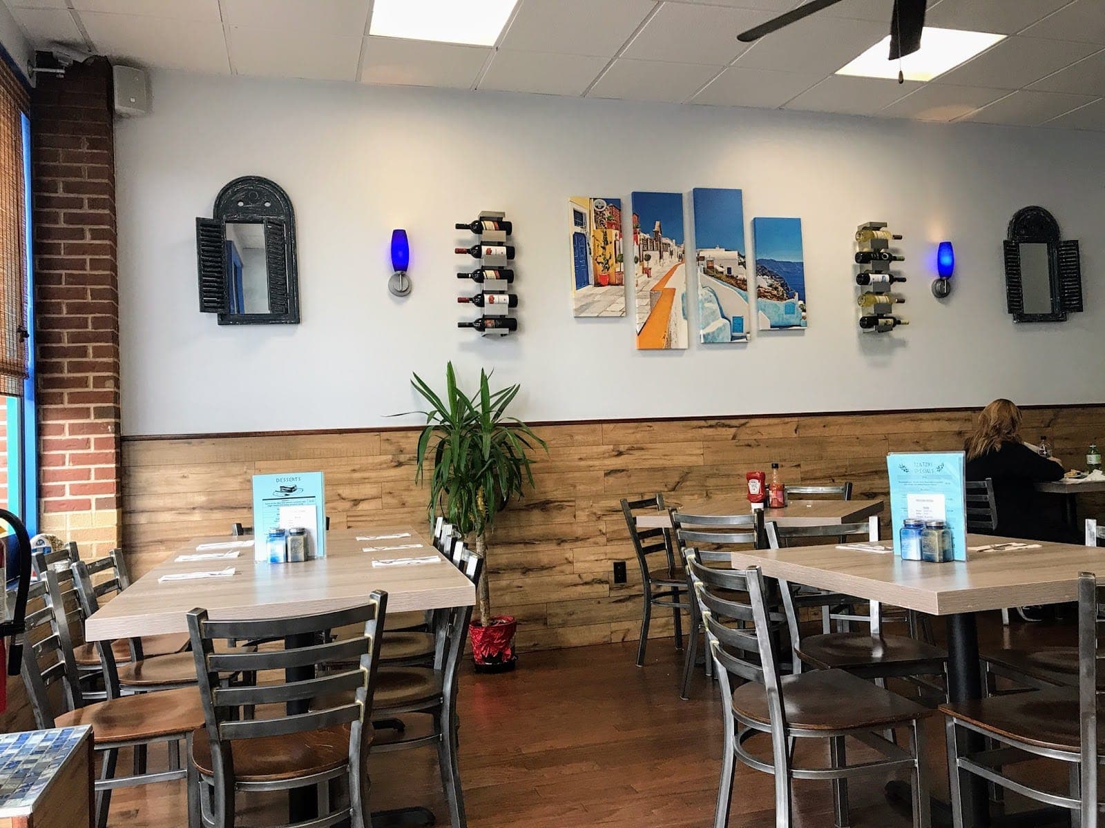 Tzatziki Greek Grill