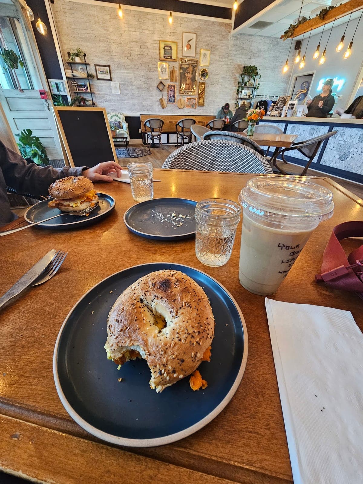 Cafe Blue