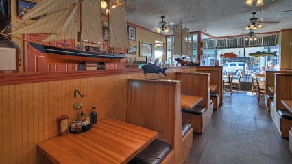 MJ's Raw Bar and Grille