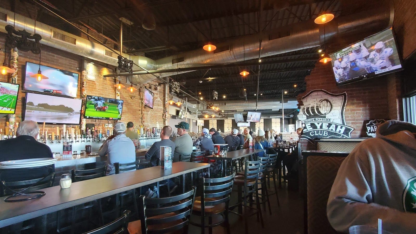 Parry's Pizzeria & Bar