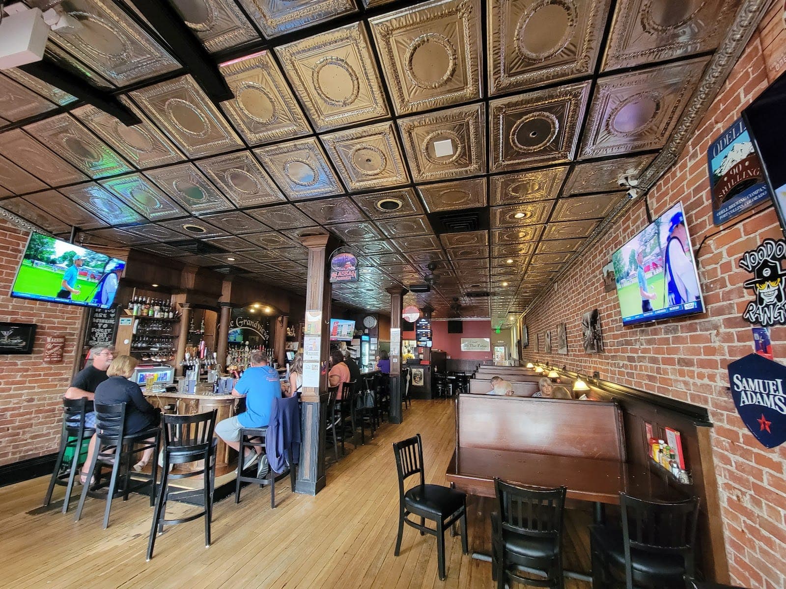 Grandview Tavern and Grill