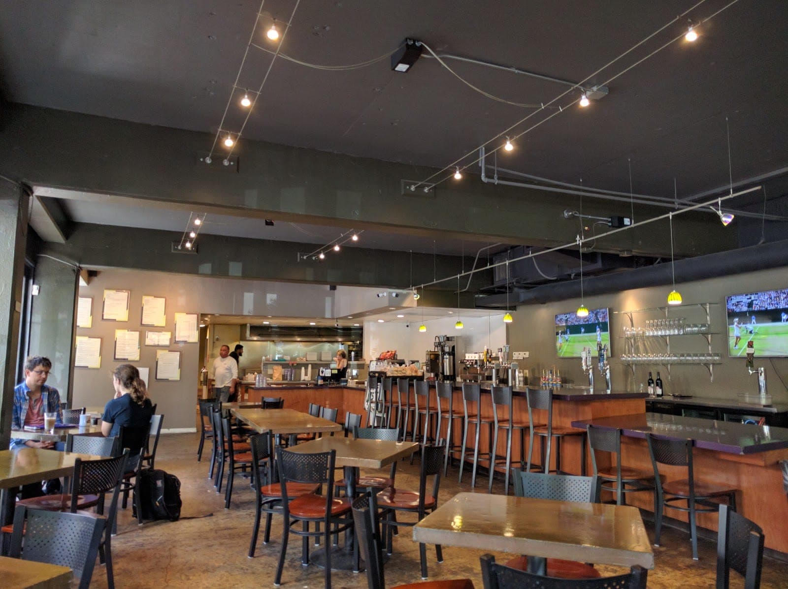 3rd and U Cafe