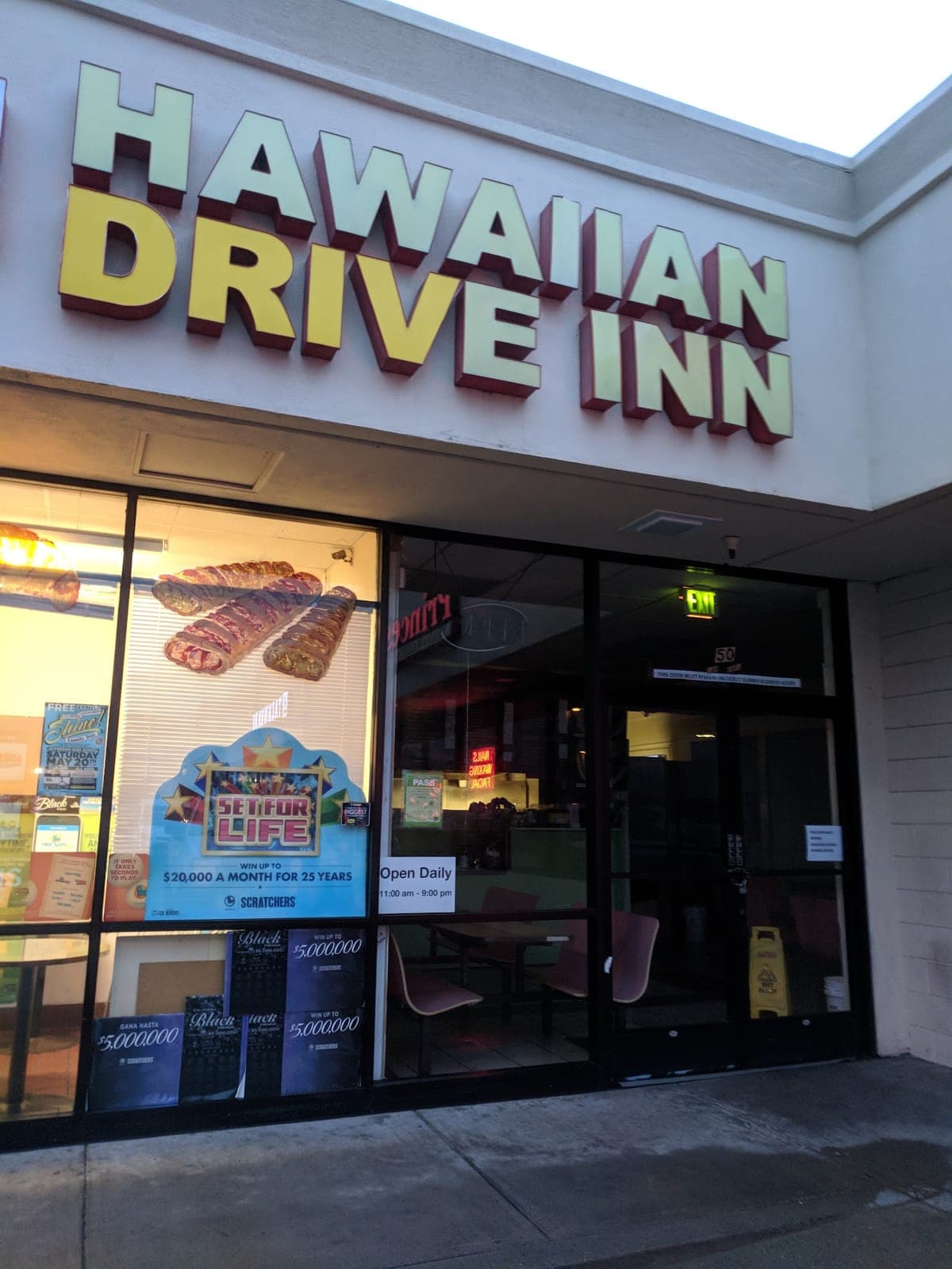 Hawaiian Drive Inn