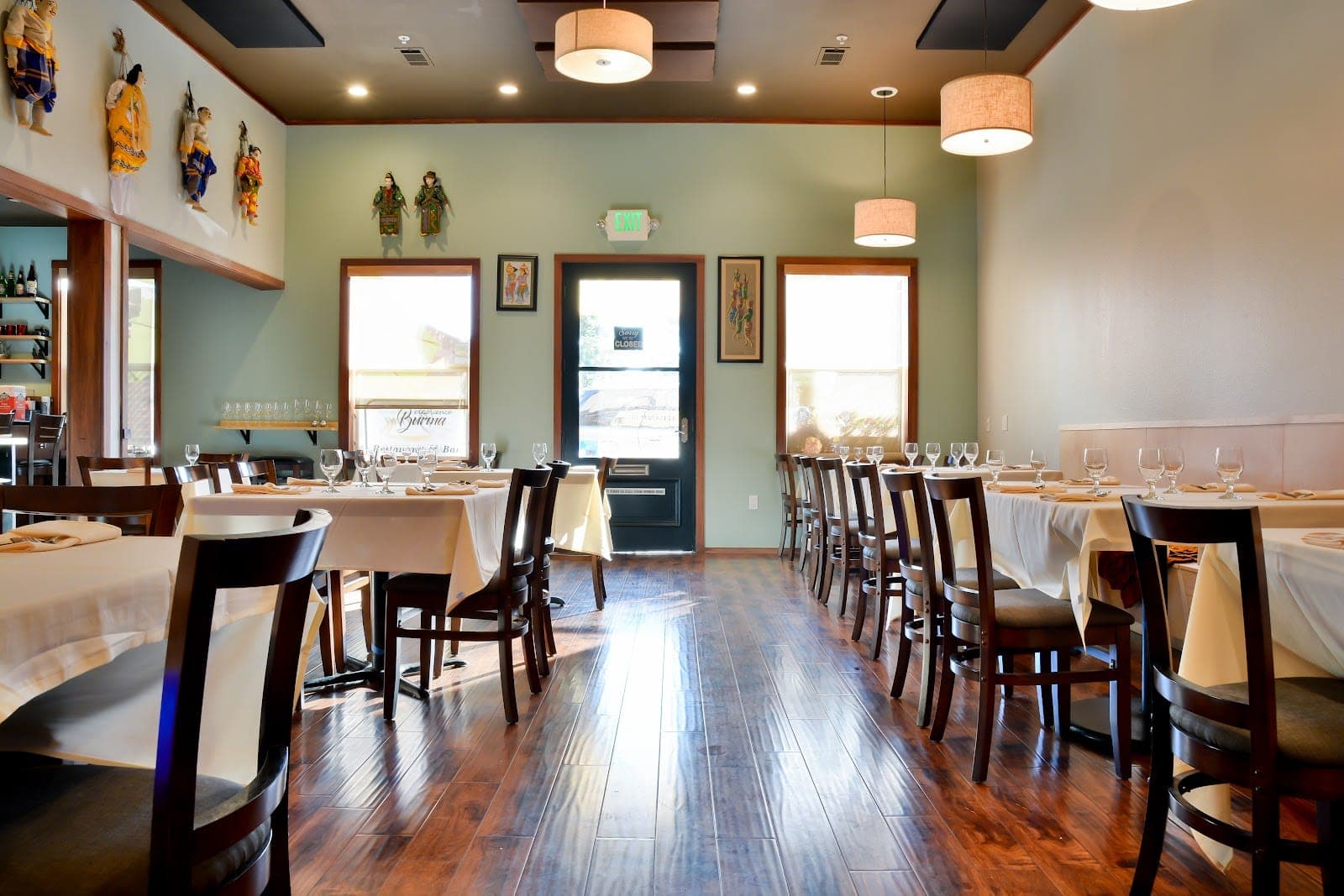 Experience Burma Restaurant