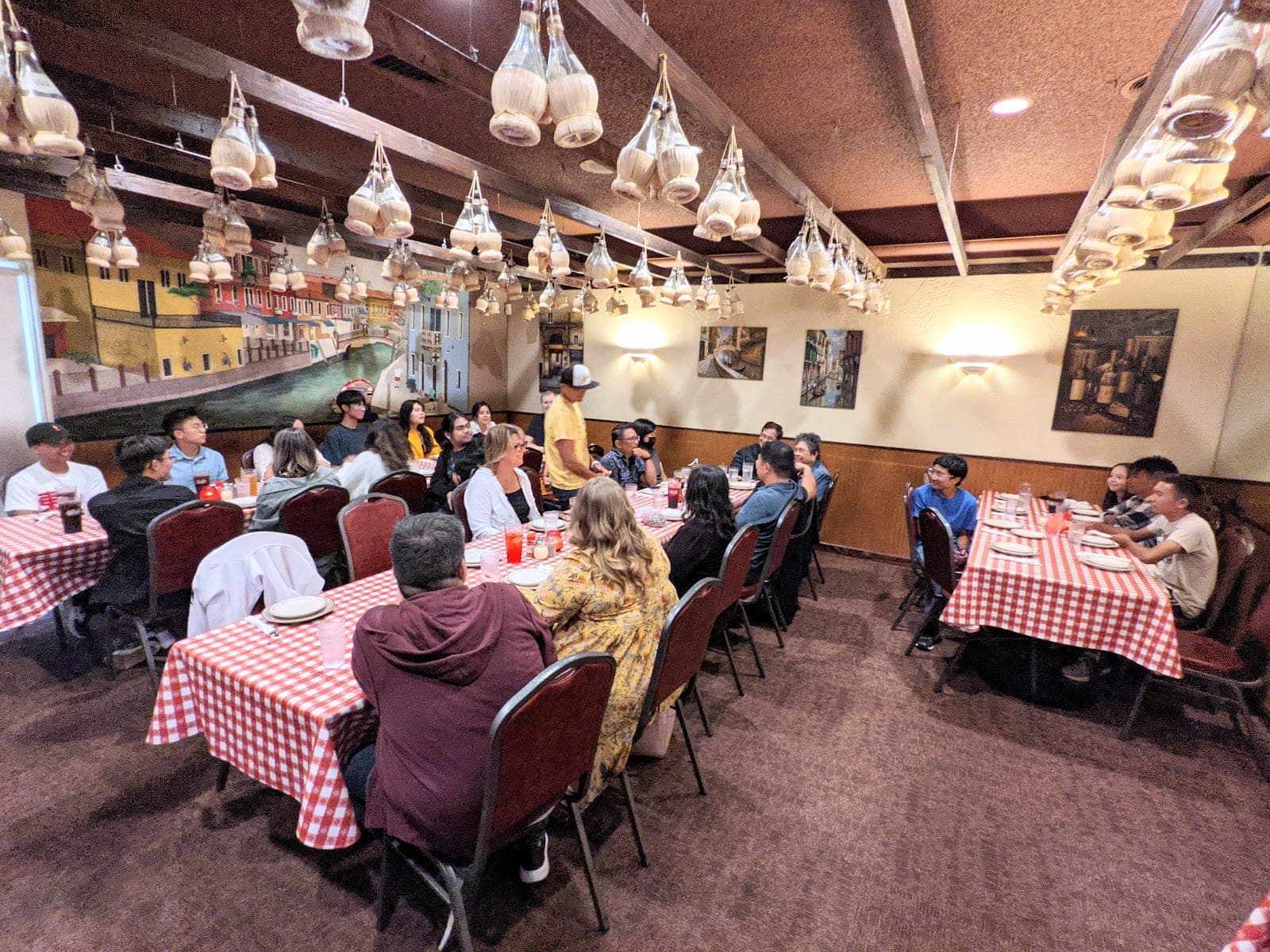 Filippi's Pizza Grotto Napa