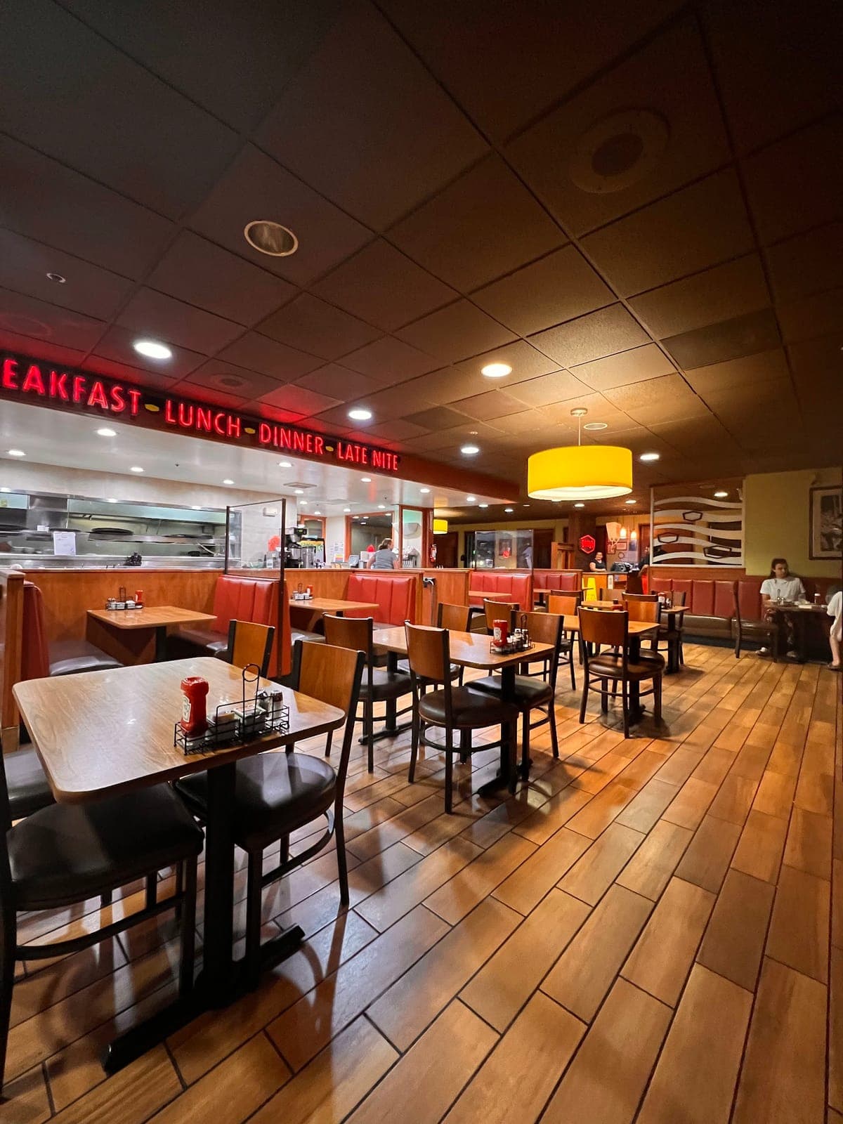 Denny's