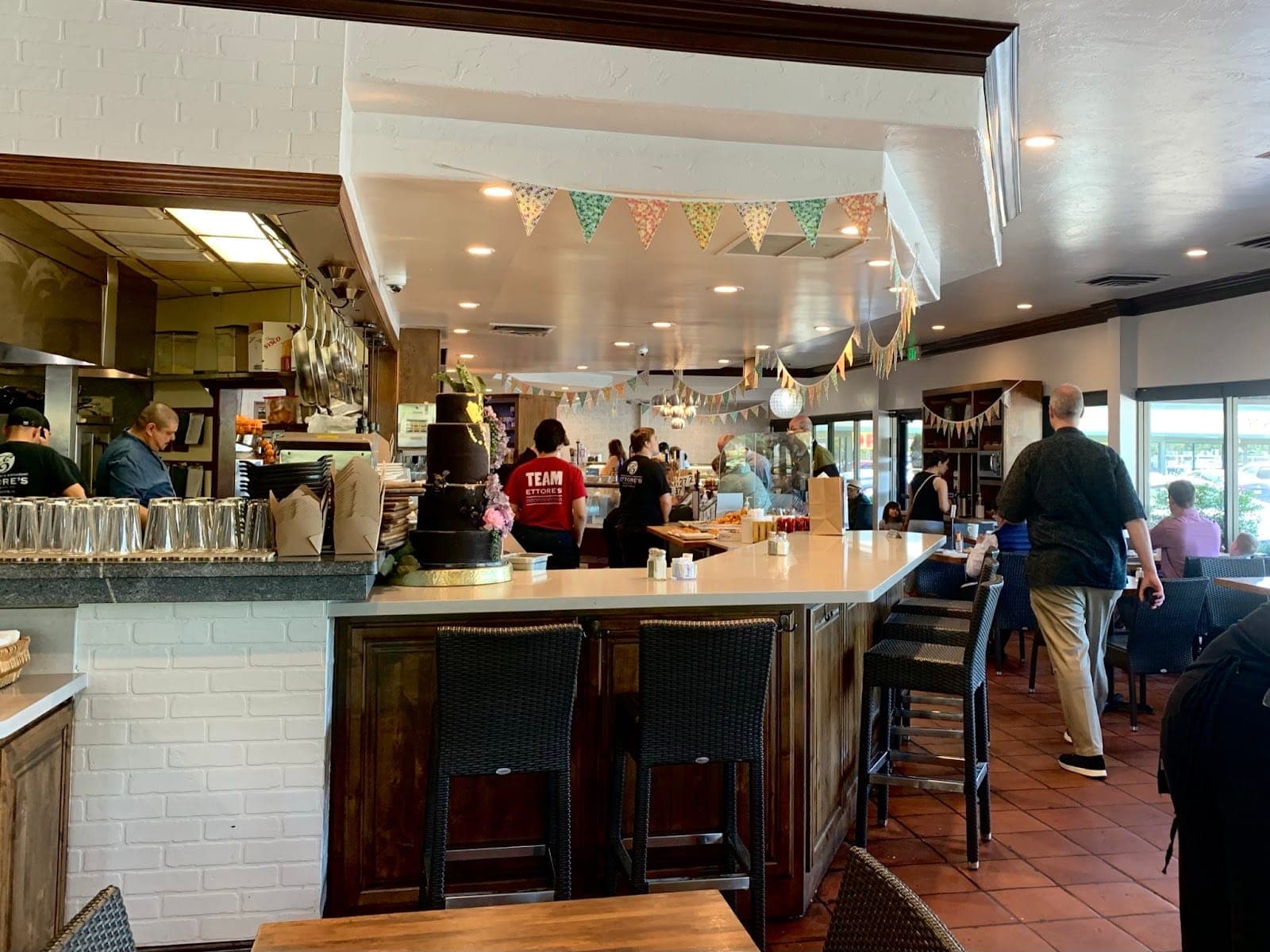 Ettore’s Bakery & Cafe