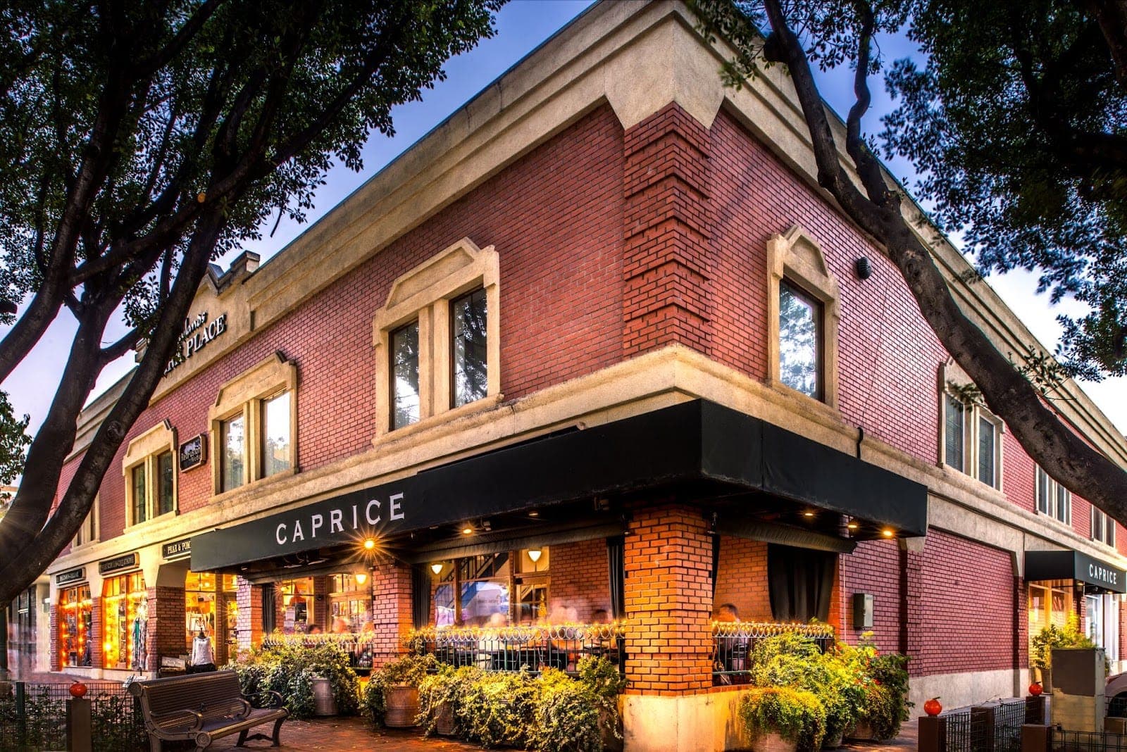 Caprice Cafe