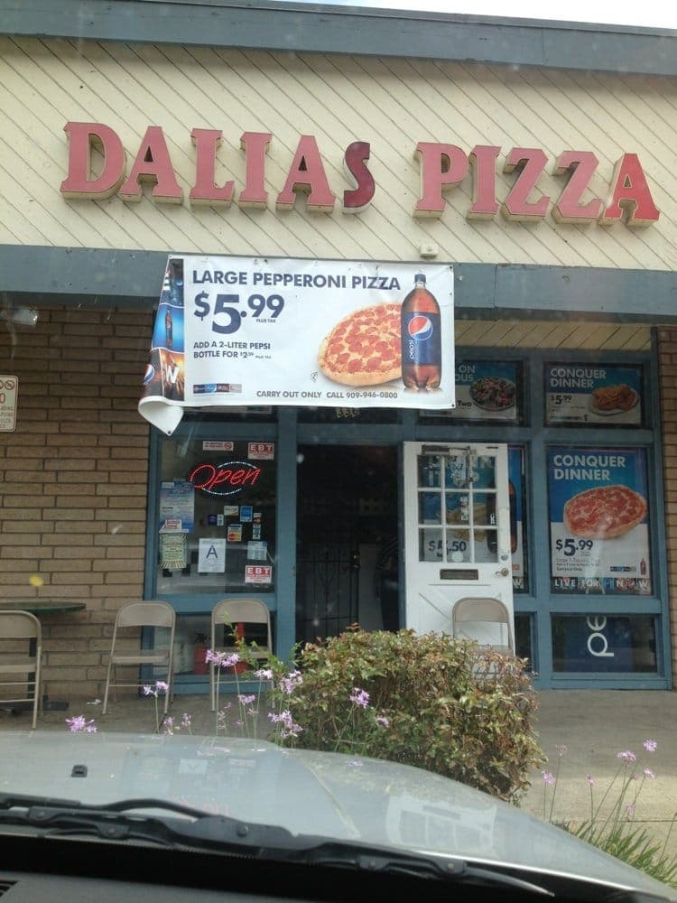 Dalia's pizza