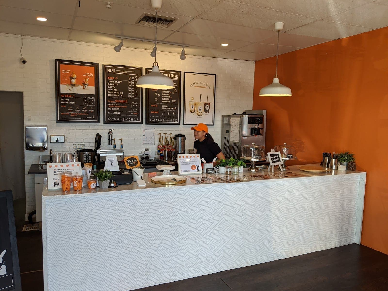 L'moon Creamery