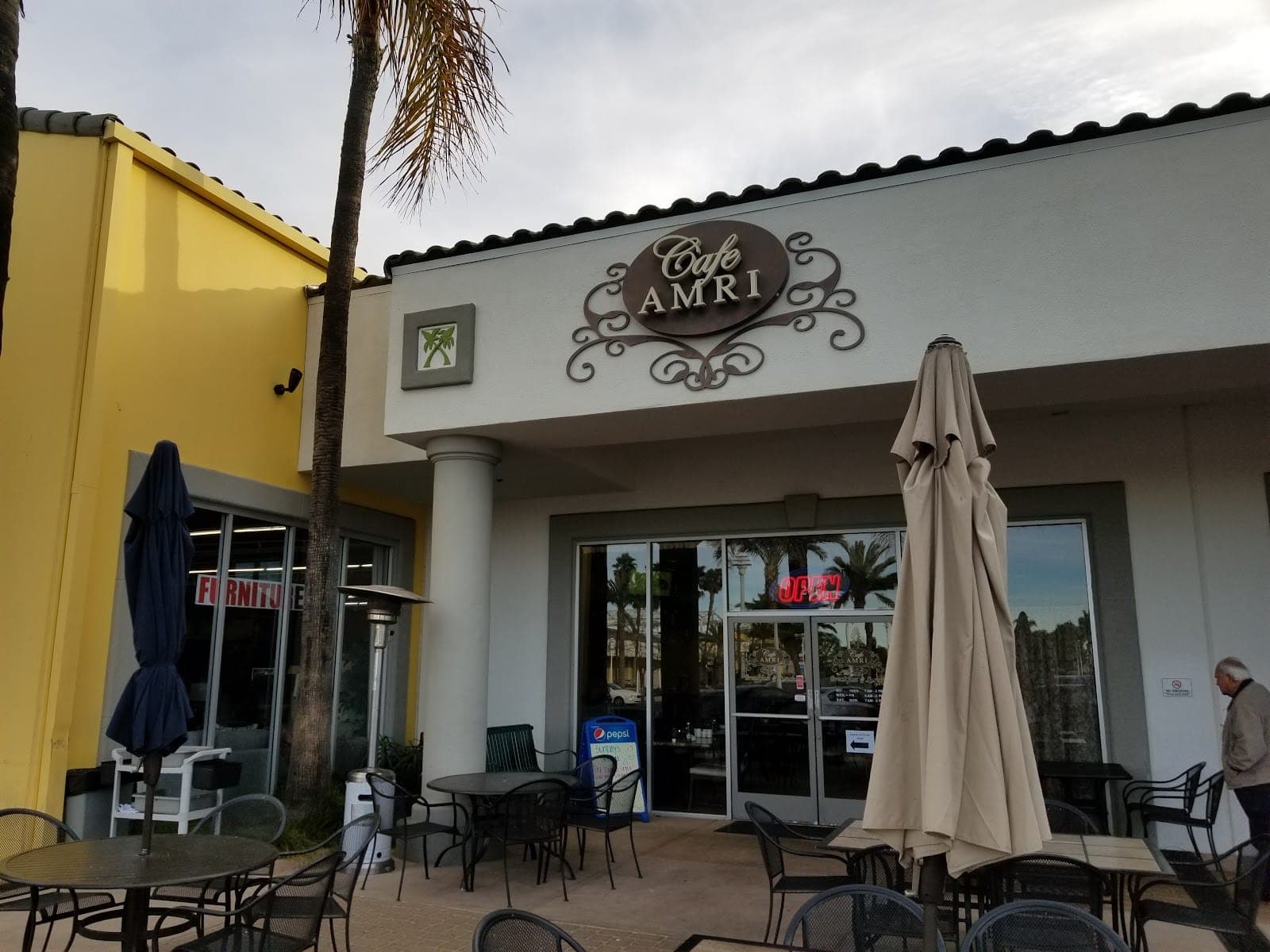 Cafe Amri