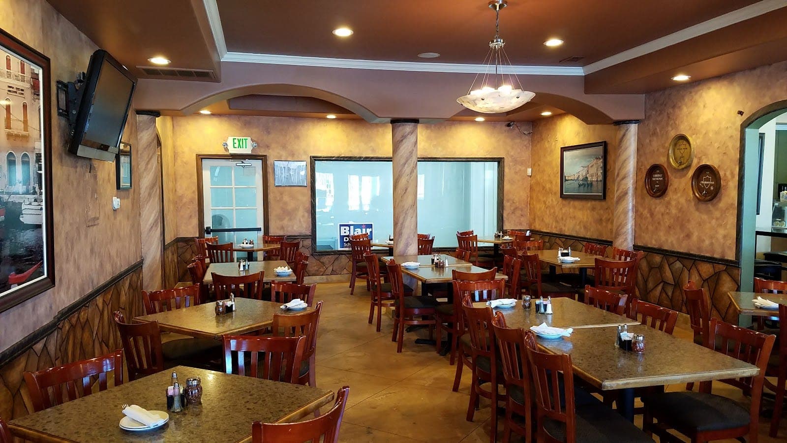 Dominic's Italian Cuisine