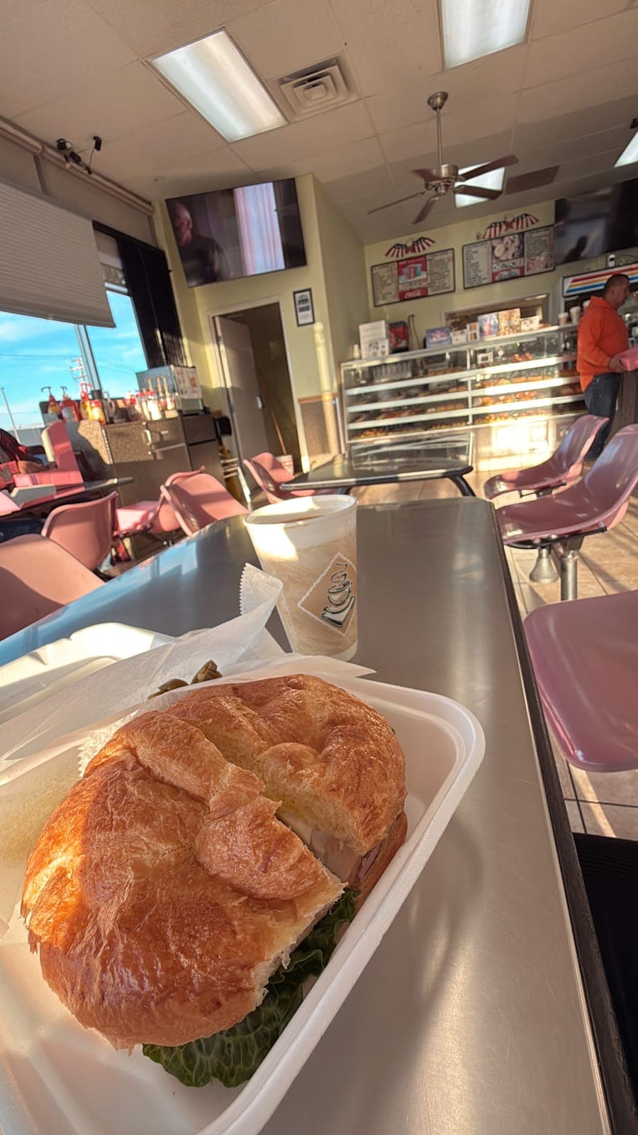 Ravin's Donuts & Ice Cream