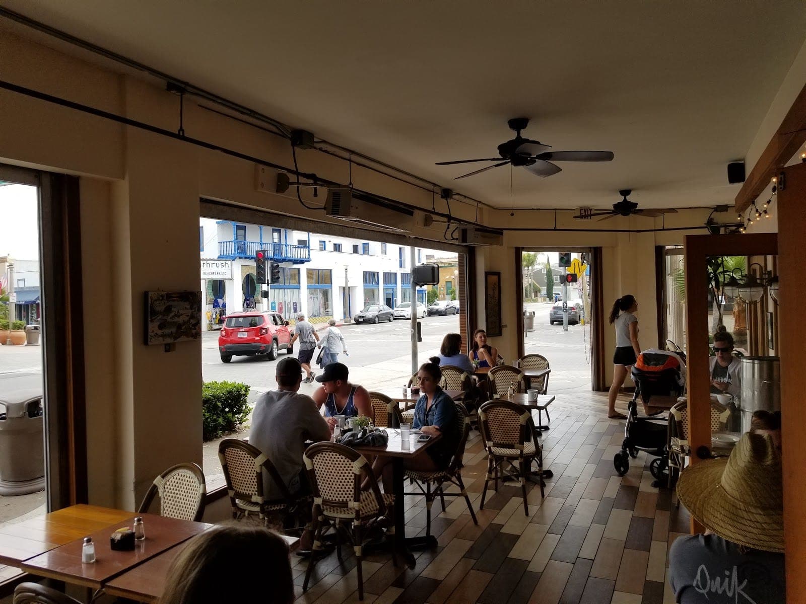 Balboa Lily’s
