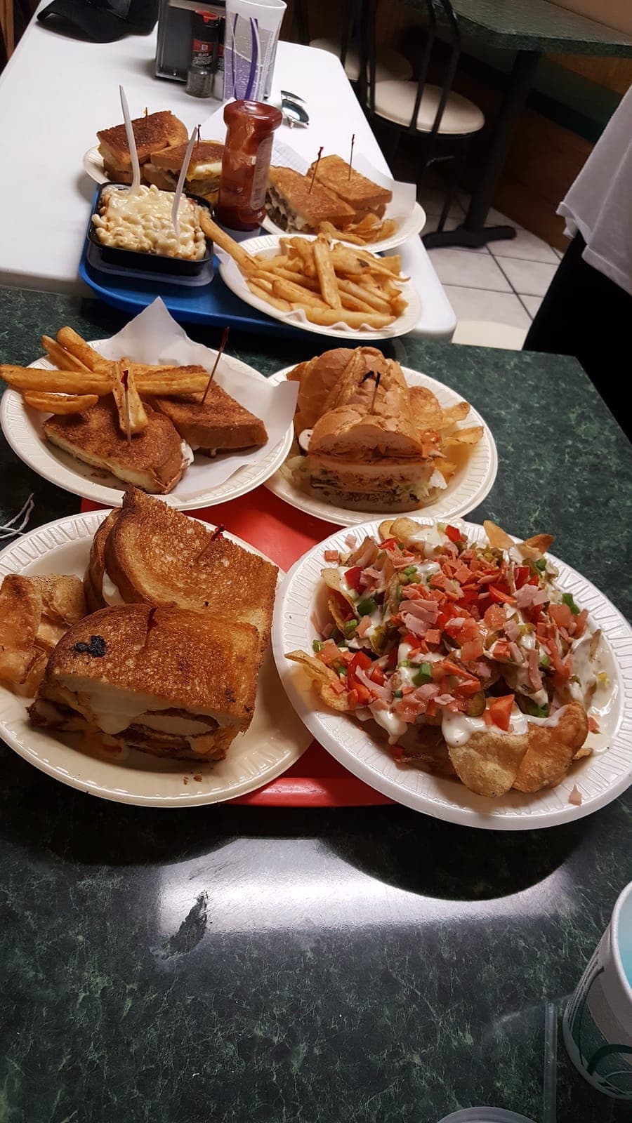 Wally's Deli