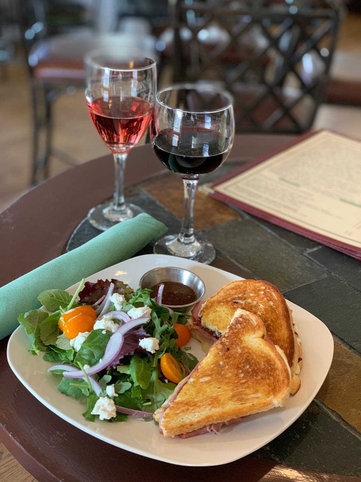 Flights Wine Cafe