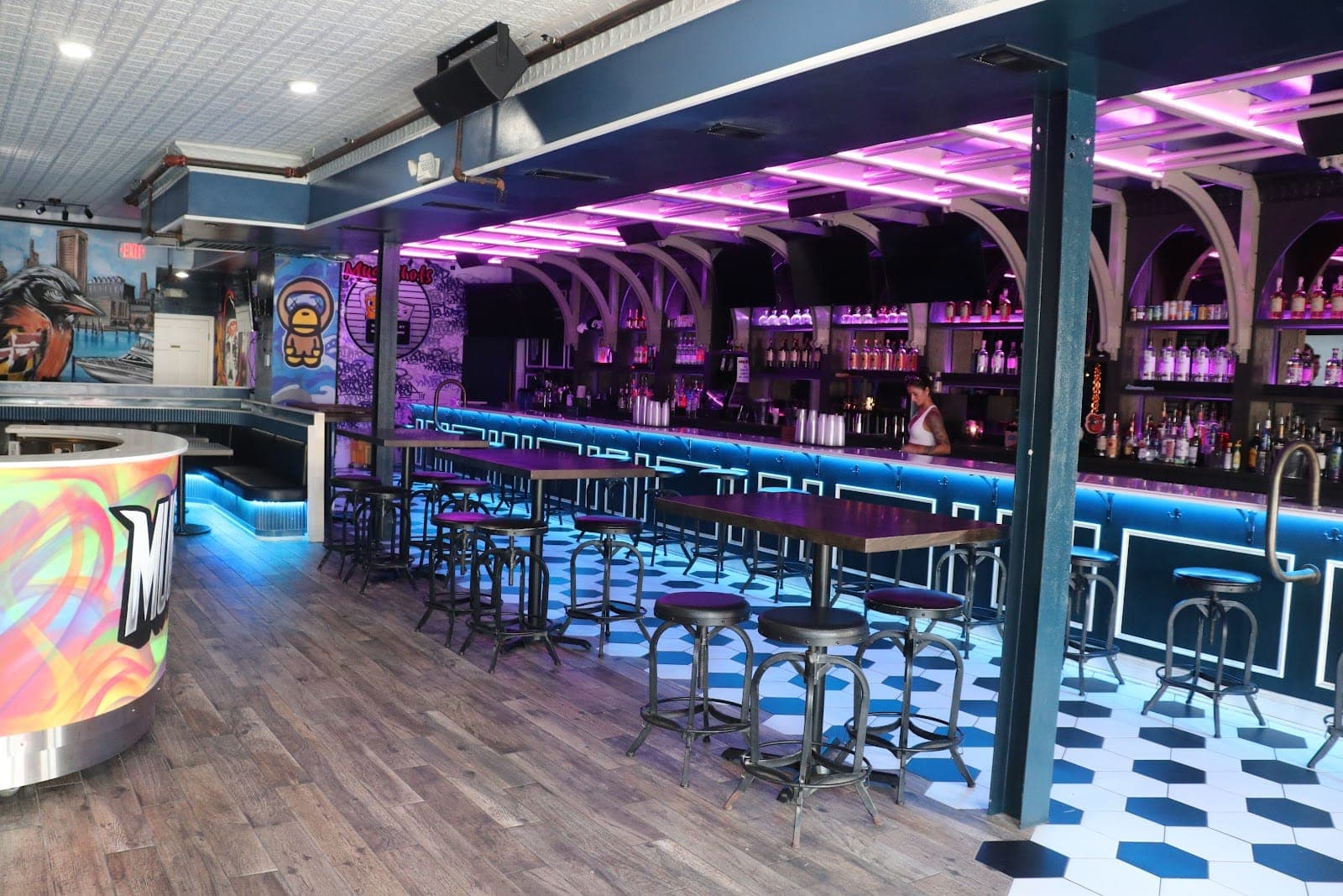 Mug Shots Bar & Grill