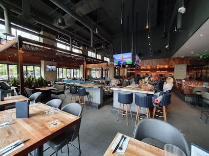 Earls Kitchen + Bar