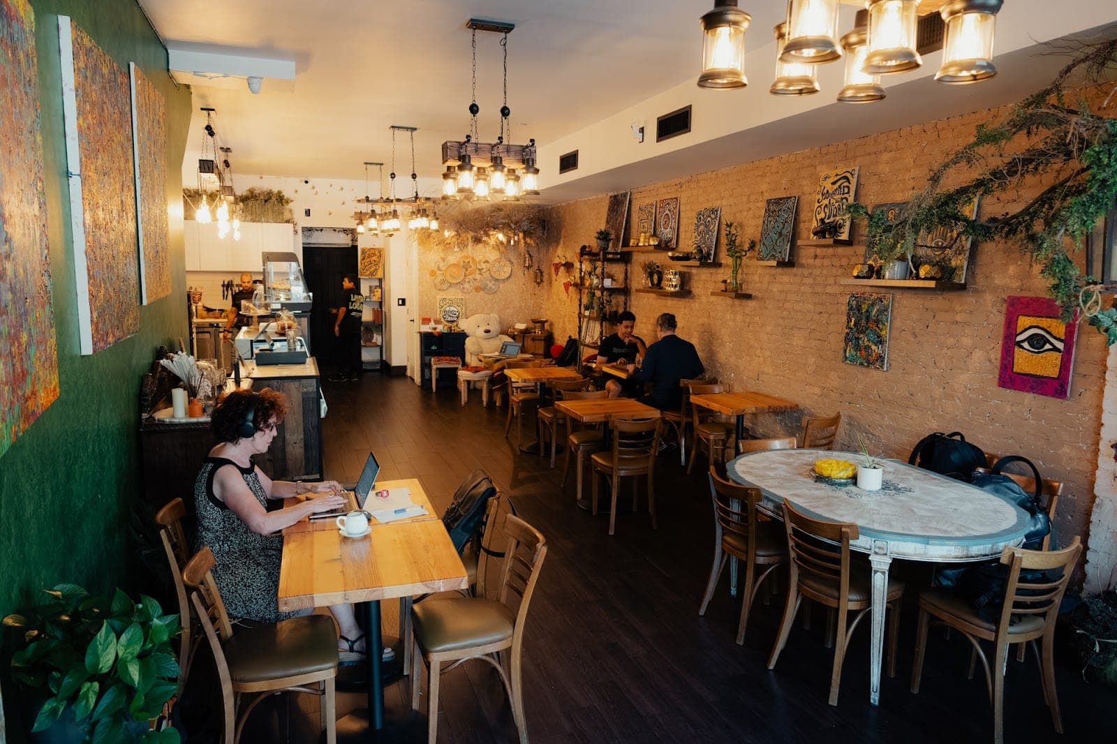 Healing Bean Cafe | Arts and Coffee