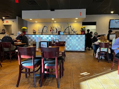 Phở Lan Asian Bistro