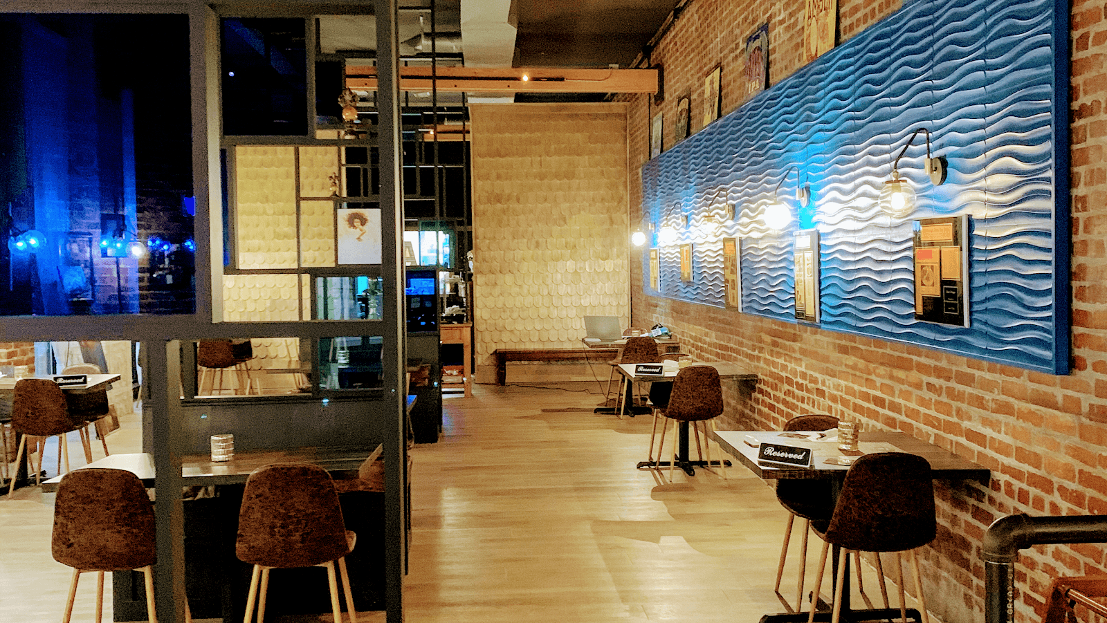 Blue Orleans Seafood Restaurant