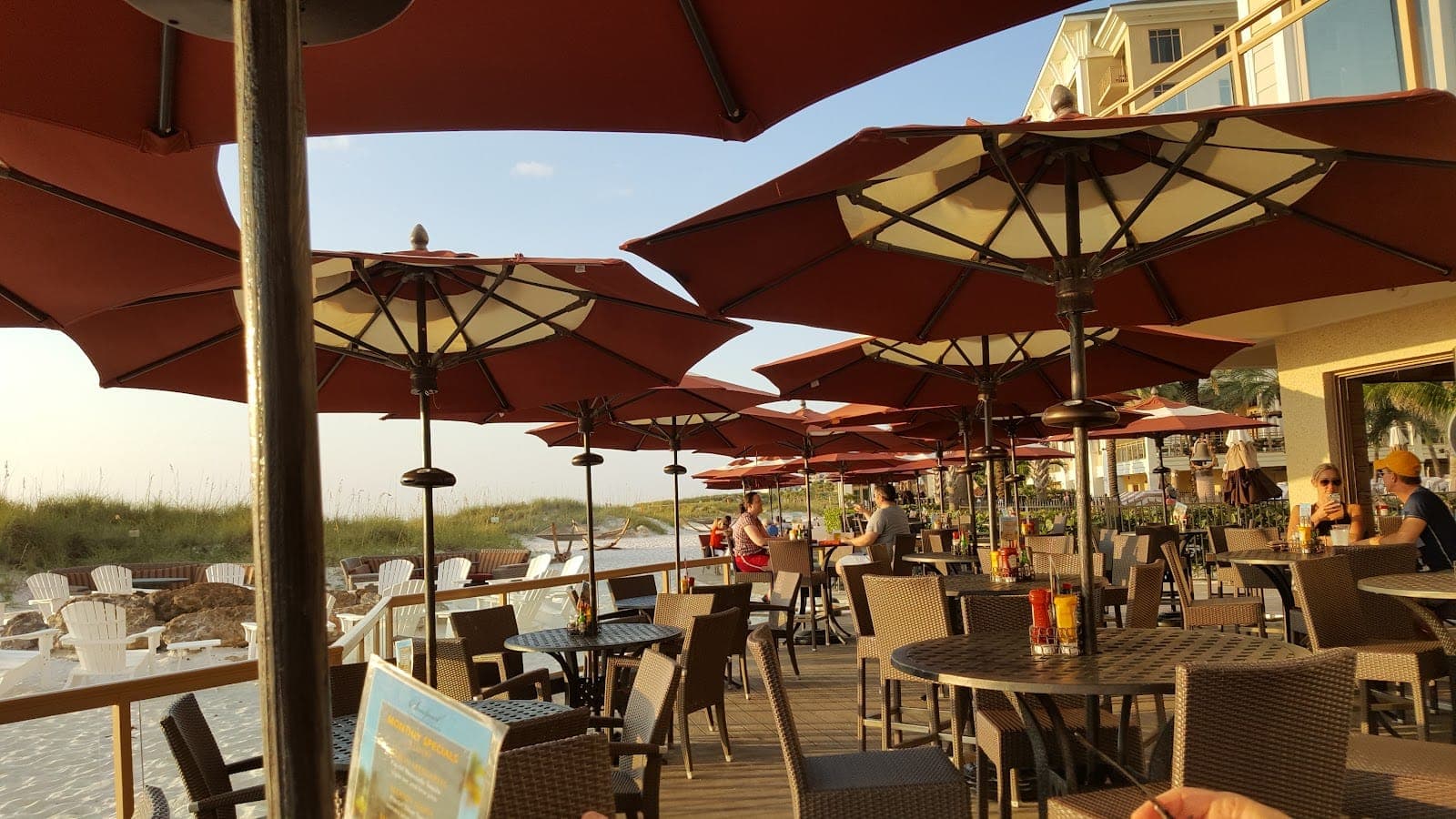 Tate Island Grill - Sandpearl Resort