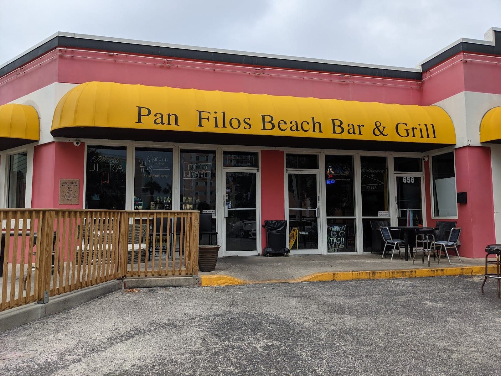 Pan Filo's Co. Bar & Grill