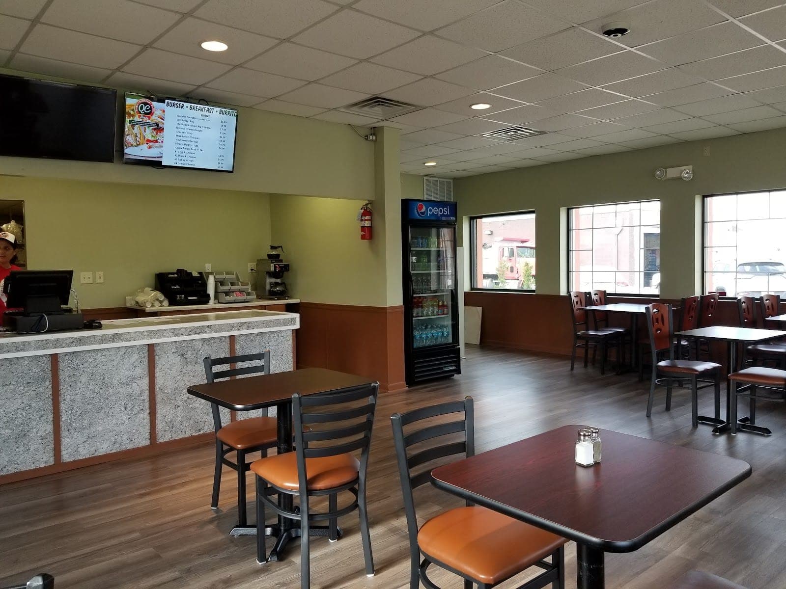 QC Diner/Moti’s Food