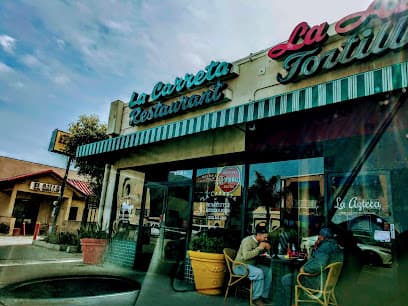 La Azteca Tortilleria