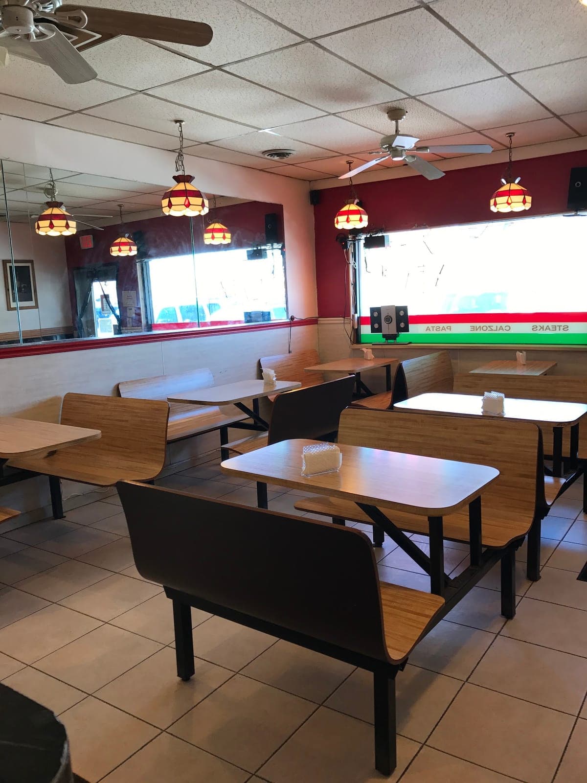 Lo Chiatto's Pizzeria