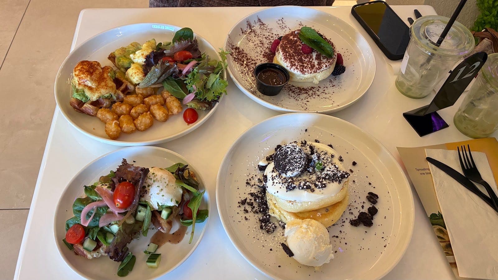 Fluffy Fluffy Cafe